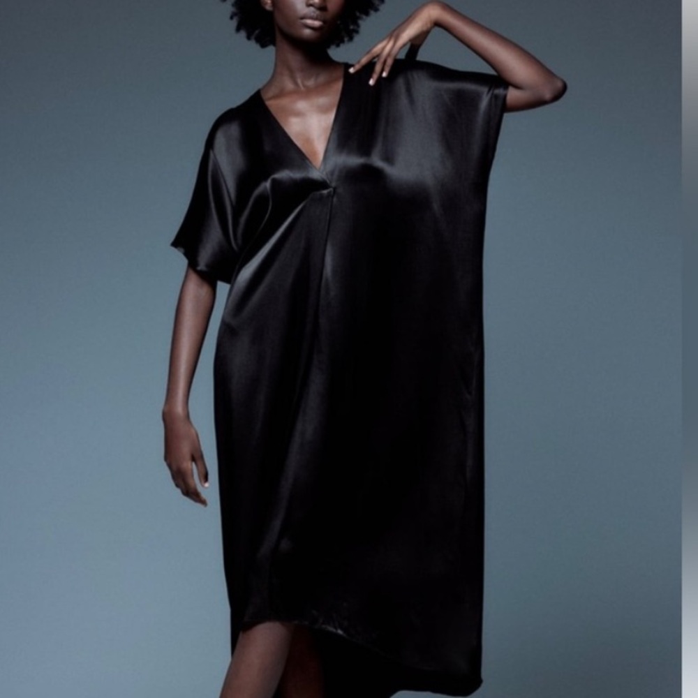 ✨ZARA Satin Effect Tunic